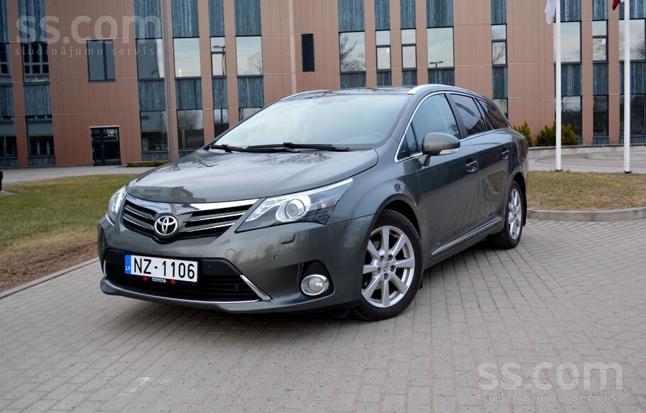 Toyota Toyota Avensis 2.0 D4D, 91kw, tumšā pelēkzaļā perl