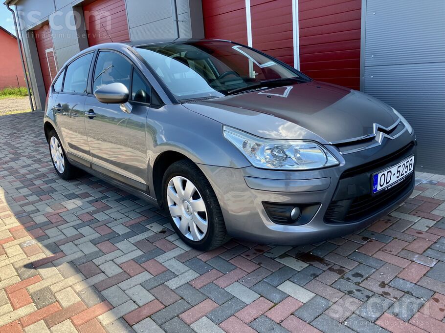 Citroen Auto no Vācijas, pirkts oficiālā izsolē.