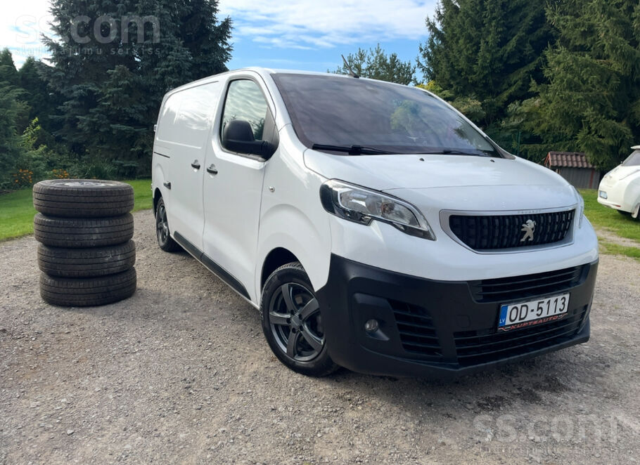 Peugeot expert 2020.gada novembris. 2.0 dīzelis, automātiskā kārba ar 8 ātru