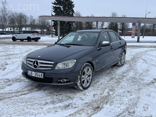 Mercedes Avantgarde, automāts, ādas salons, sēdekļu apsilde