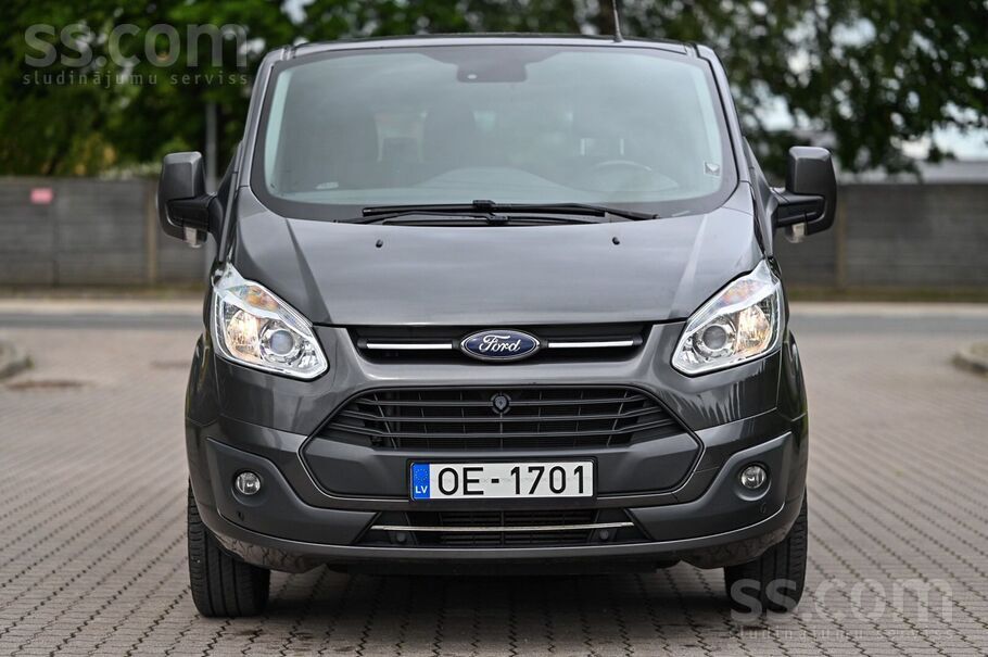Pārdodu Ford Tourneo Custom 2.0 pasažieru (var braukt ar B kat. ), 9 vietas.