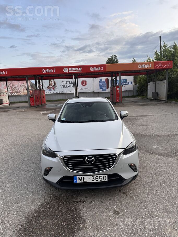 Mazda Cx-3 automāts 1.5 dīzelis.
Ekonomisks auto ar pateriņu 5-6 litri.