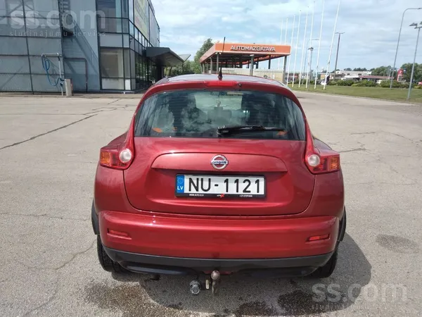 Nissan Defekts durvīm, skatīt attēlos, pārējais viss kārt