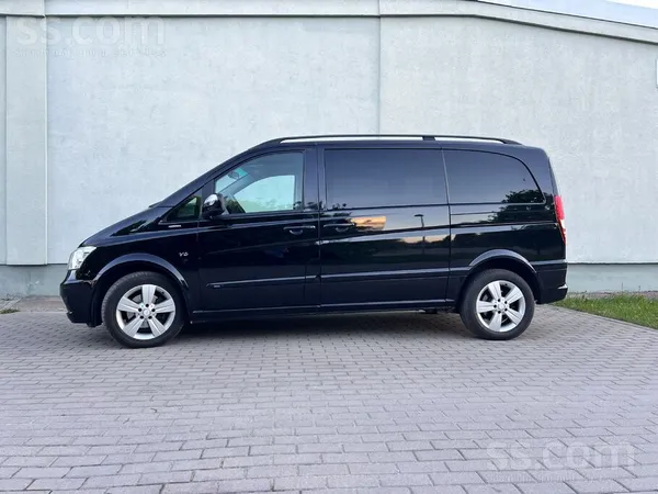 Mercedes Automašīna ar reālu nobraukumu, dzinēji labā tehni