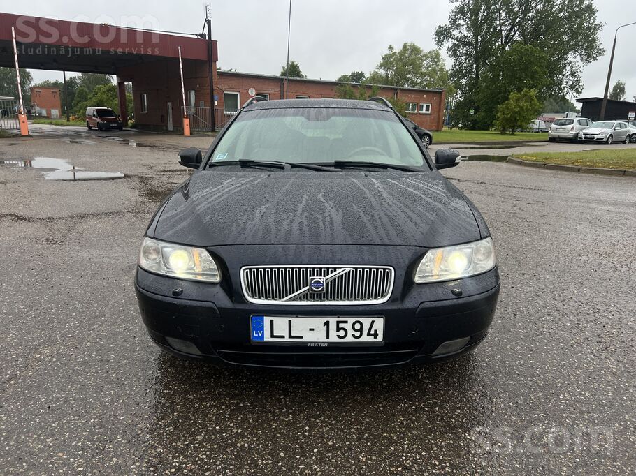 Volvo Volvo V70 – 2.4 Dīzelis 136Kw – Automāts – 2007. g