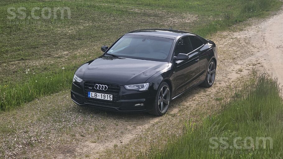 Audi Tikko veikta apkope, ir siki vizuali defekti. sīka