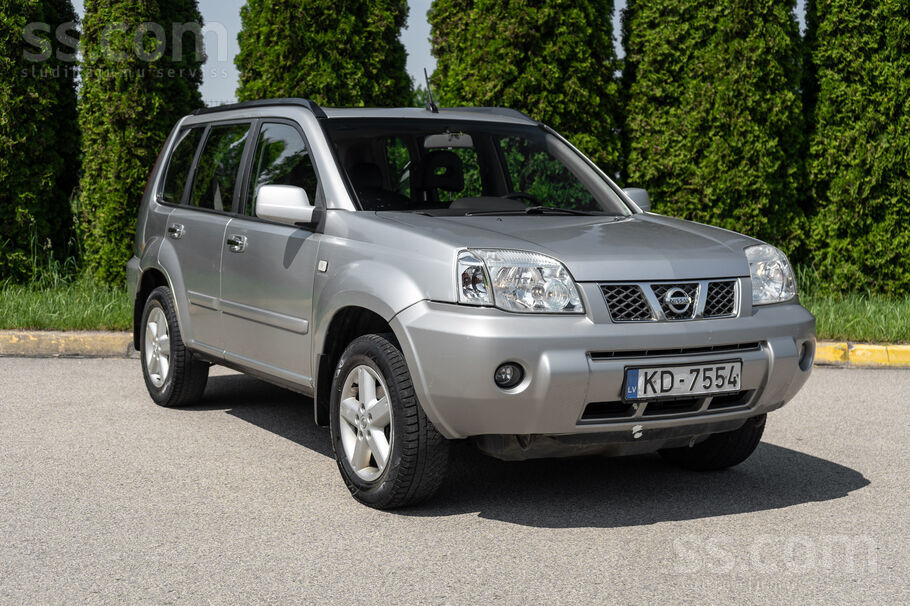 Nissan Pārdodu Nissan X Trail 2.5 Benzīns (121Kw/165Zs) 4