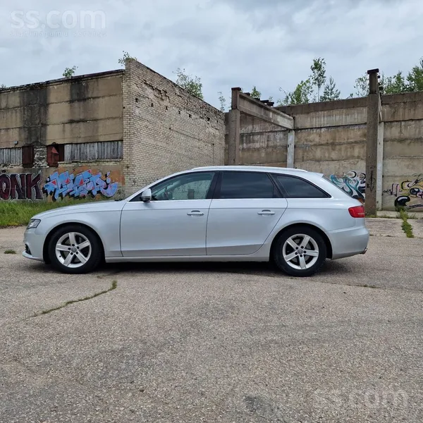 Audi A4 Quattro manuālā kārba 176kw, jauna TA, šim mode