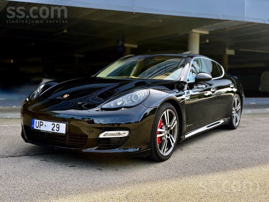 Porsche Porsche Panamera Turbo Pdk 4.8 405 kW (550 Hp) Chr