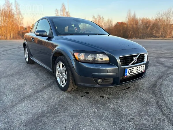 Volvo Pārdodu Volvo C30, 2007. gads – kopts un uzticams 