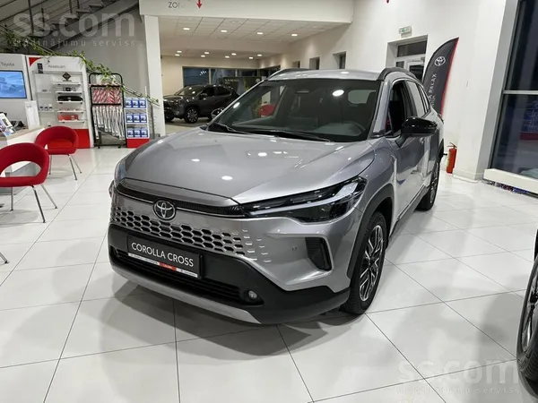 Toyota Jauns auto, piegāde aprīlī. Corolla Cross Suv 1.8 