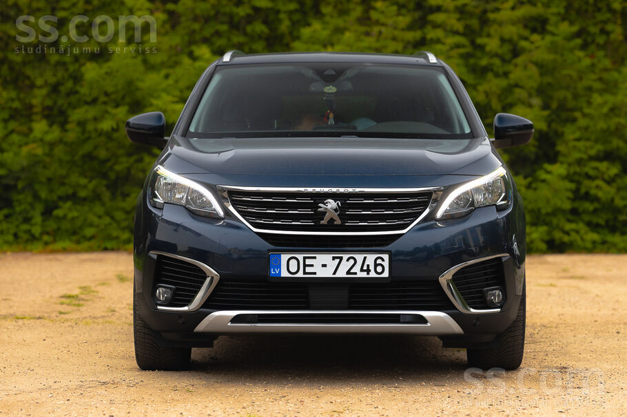 Skaists auto tiko ievests no Francijas. Peugeot 5008 1, 2 benzīns ar 96kw.