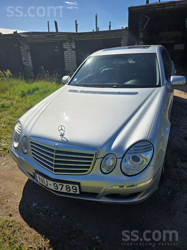 Mercedes Зимой не эксплуатировалась.