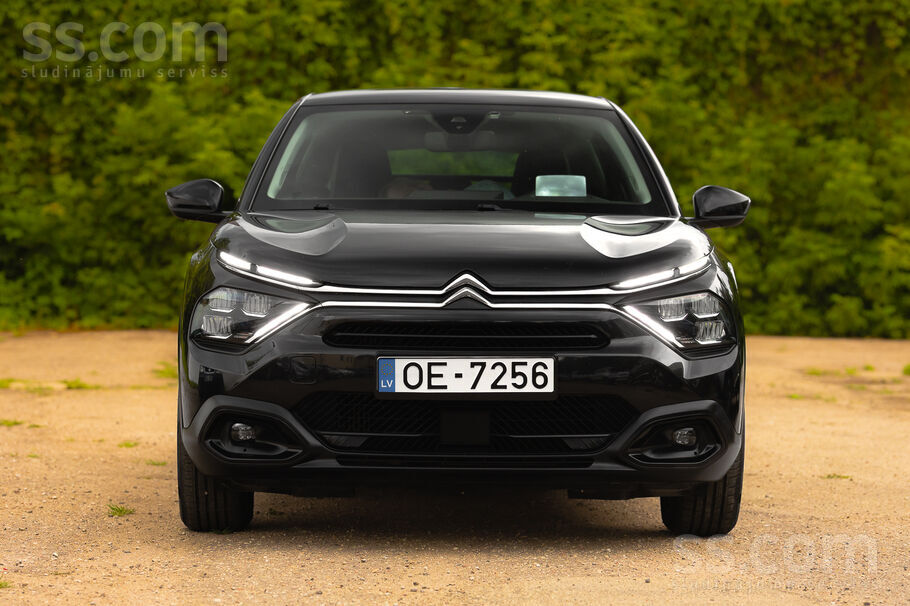 Skaists auto tiko ievests no Francijas. Citroen C4 1, 5 dīzelis ar 96kw.