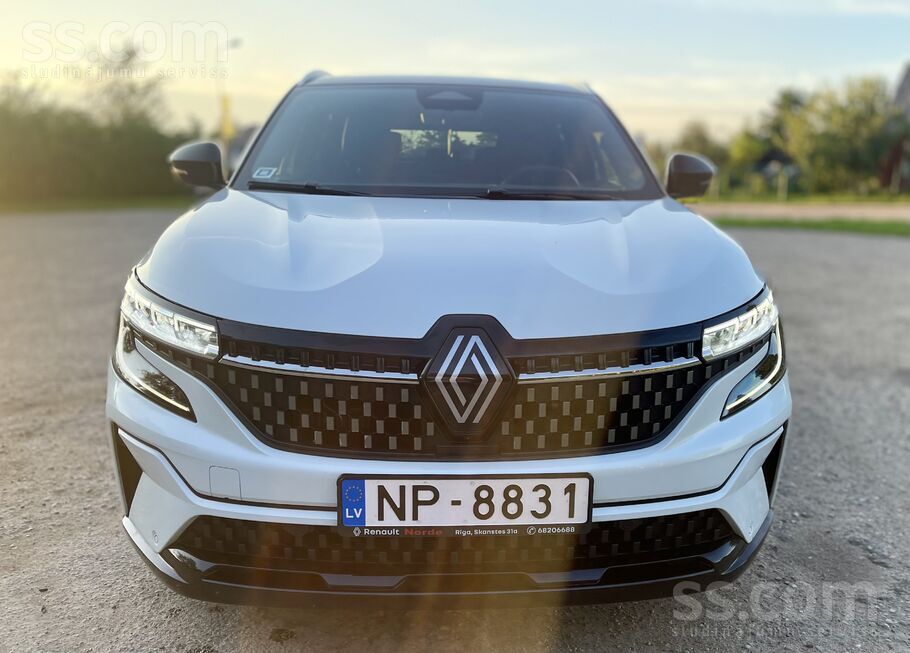 Pārdodu mazlietotu Renault Austral(aizstāj Kadjar) Iconic Mild Hybrid (158 Z