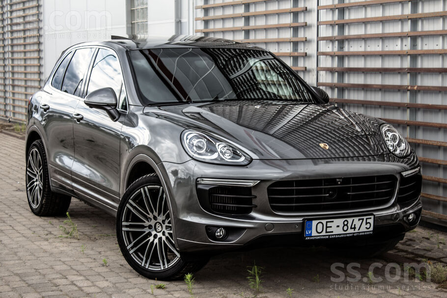 125000km. Facelift Pārdod Porsche Cayenne 3.0 disel 193kw262ps, 360 kamera,
