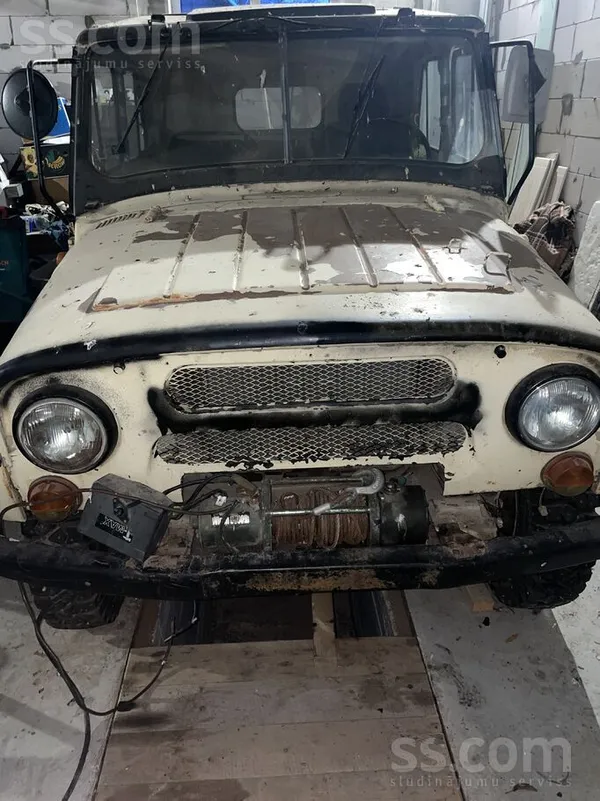 Uaz Pārdod Uaz 469