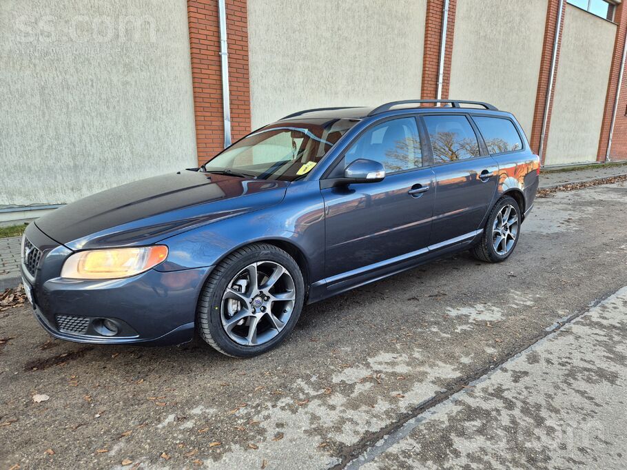 Volvo Volvo V70, 2, 4 dīzelis, 136 kW, tikko izieta apsk