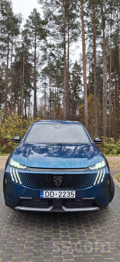 Peugeot 3008, 1.2 Mild-Hybrid 136 ZS (100 kW)
Pirmā reģistrācija: 18.09.202