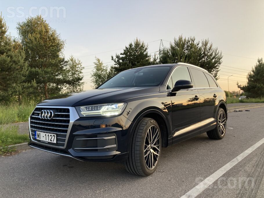Pārdodu koptu un uzticamu Audi Q7, 3.0D, quattro. Auto ir labā vizuālā un te