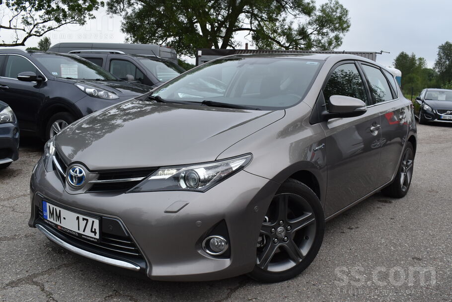 Toyota Toyota Auris 1.8L Hybrid, 73kW, 10.2013 g. 