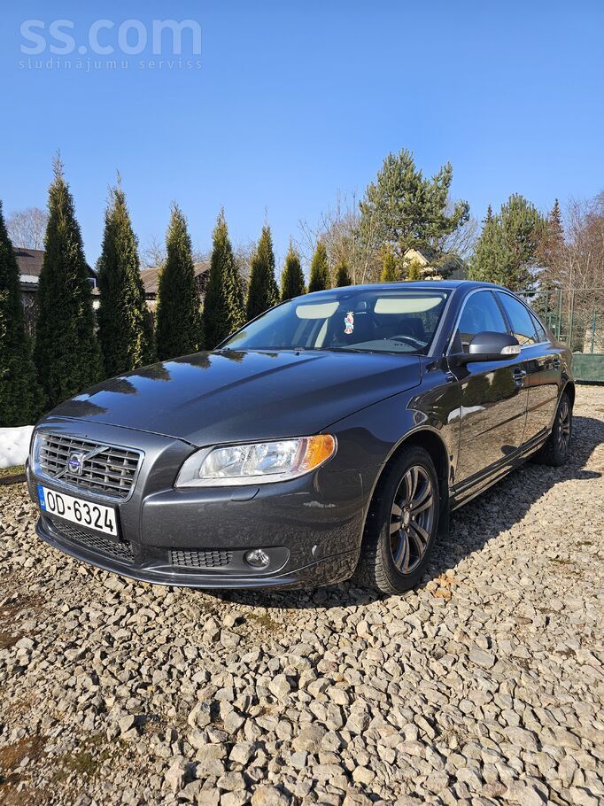 Volvo Pārdod Volvo S80, atrodas Baldonē, ripo labi un le