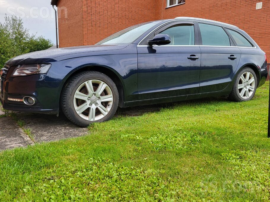 Pārdod Audi A4 B8. Tikko izieta svaiga tehnikā apskate, gada nodoklis samaks