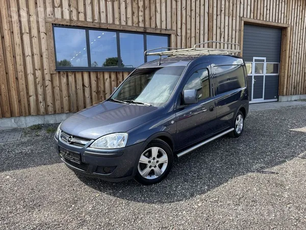 Opel Pārdodu Opel Combo 1, 7 cdti(74kw)