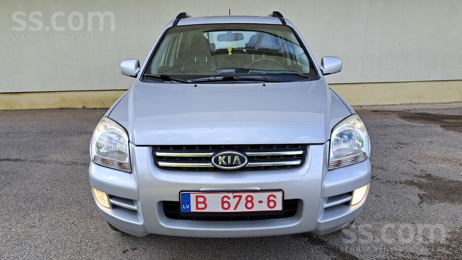 KIA Tikko atvests no Francijas izcils 4x4 Kia sportage