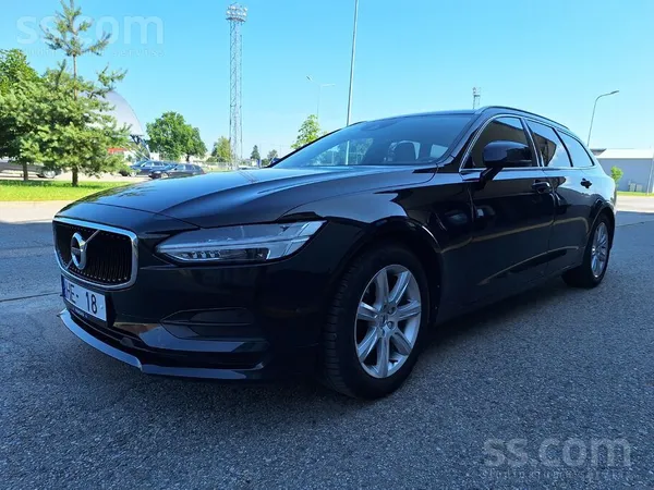 Volvo Auto ļoti labā stāvoklī, jaunas riepas Vasaras un 