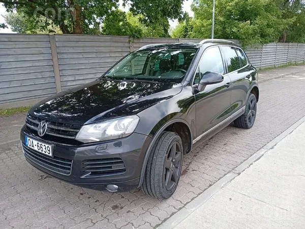 Pārdodu VW Touareg 3.0 dīzelis, pneimo piekare, panorāmas lūka, elektrisks p