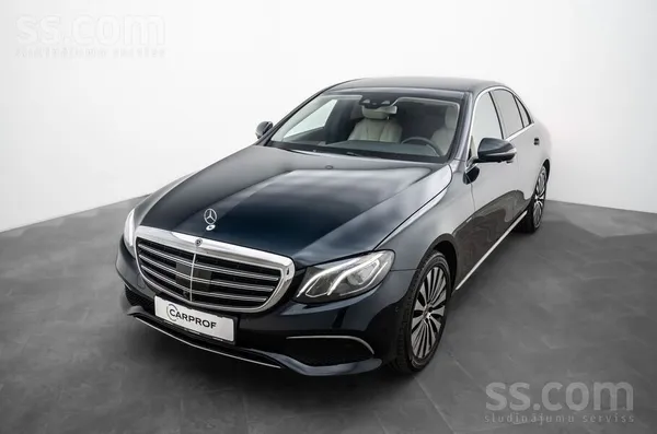 Mercedes E350 - 1