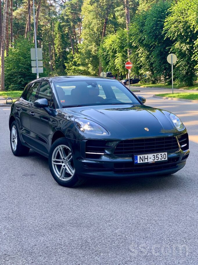 Izcils premium klases krosovers teicamā stāvoklī, kas apvieno komfortu, uzti