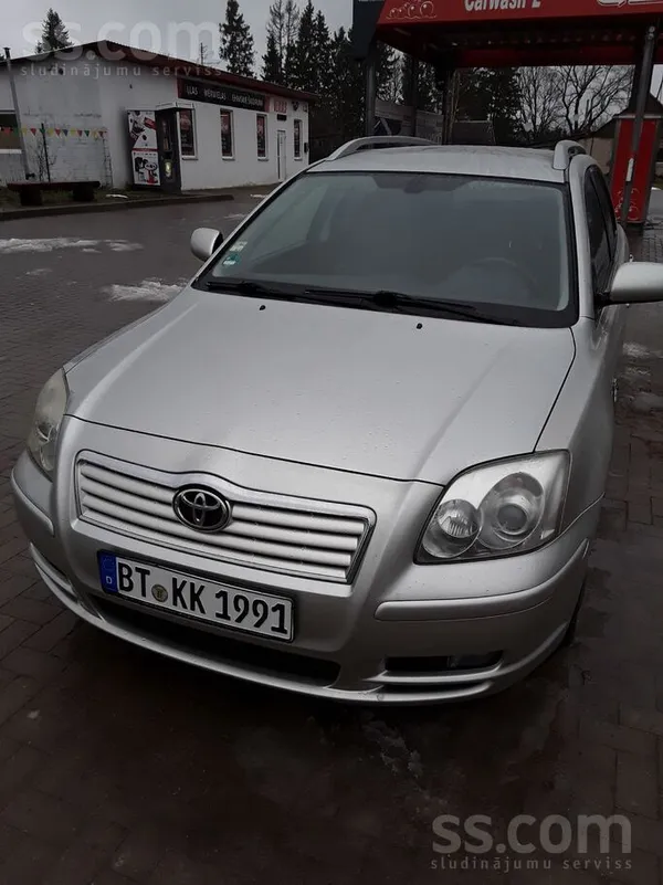 Toyota Pārdodas Toyota avensis 2, 0 litru dizelis D4D. 20