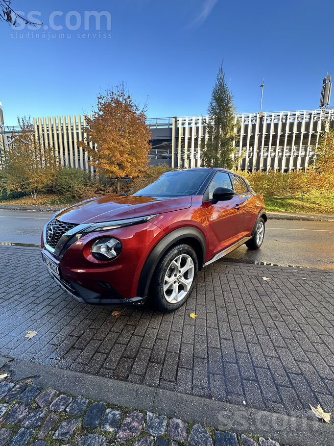 Uzņēmums pārdot ideāla stāvokli Nissan Juke Modelis N-Connecta / Automātiska