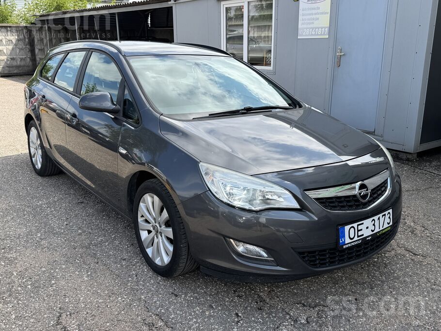 Opel Opel Astra Sports Tourer 1.3 Cdti 70 kW. Тех. осмо