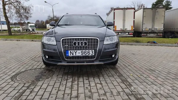 Audi Audi allroad 3.0tdi 176kw guattro машина из Италии