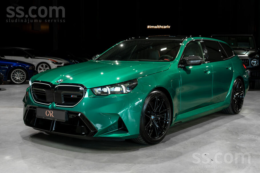 Pārdod BMW M5 Touring xDrive ar 535kW/727hp jaudu. Cena ar 21% Pvn. Auto tei