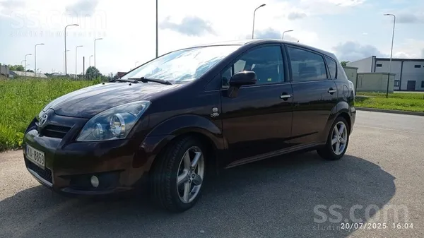 Toyota Toyota Corolla Verso, mehāniskā ātrumkārba, 2 atsl