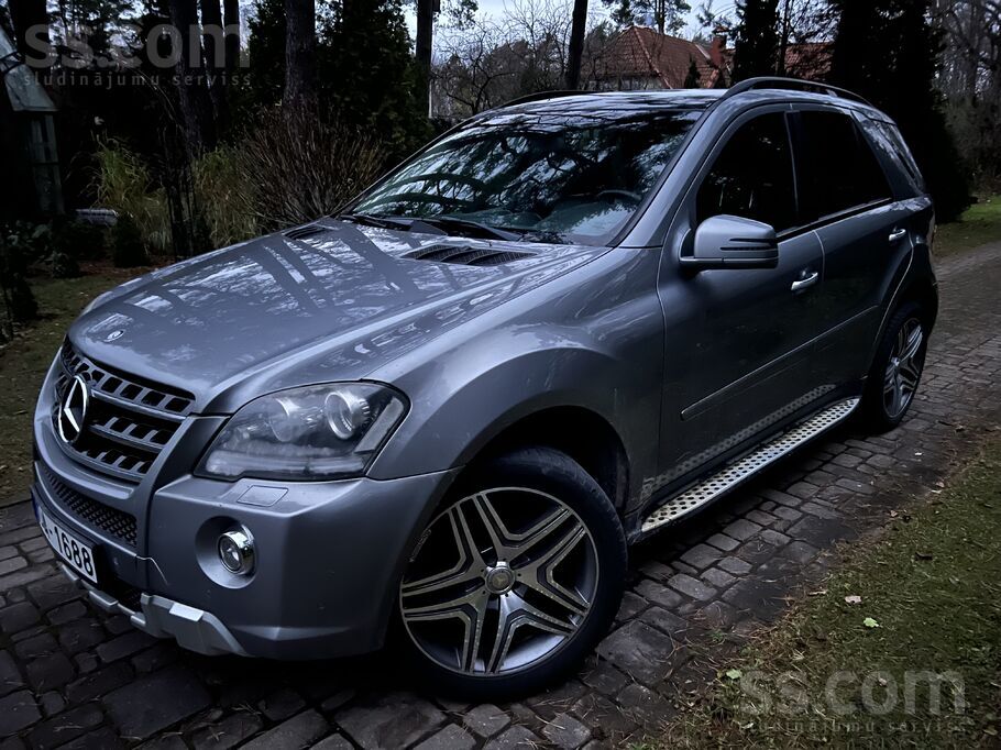 Ļoti labi kopts un uzturēts pie šīs markas labākajiem profesionāļiem. Mainīt