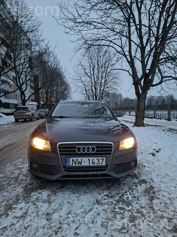 Audi Продаю в отличном состоянии Audi a4 b8, не прокуре