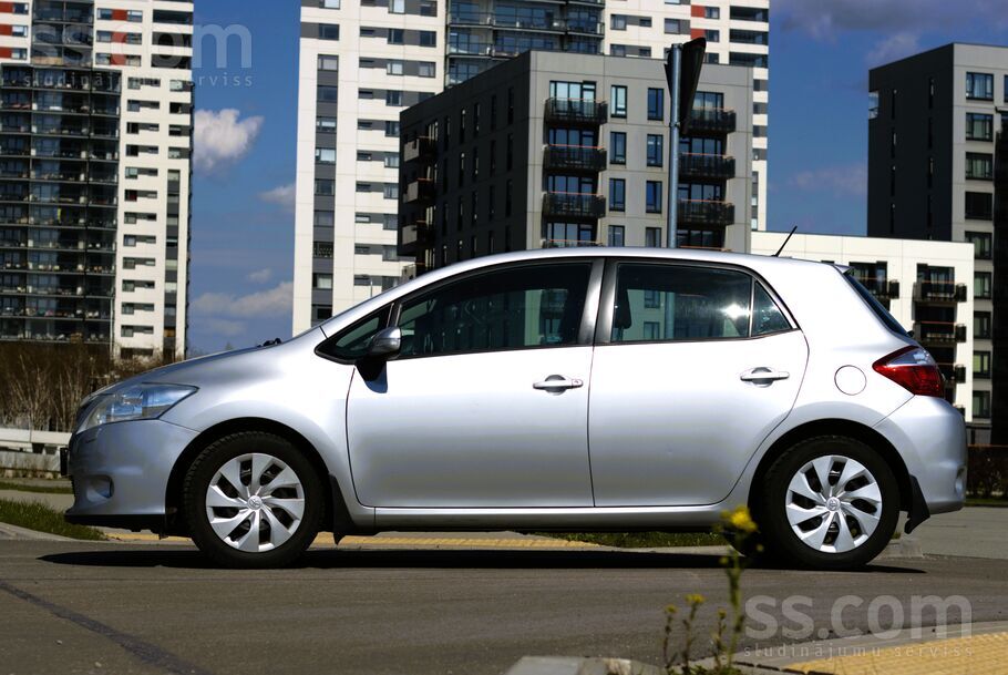 Pārdodu ļoti labu auto, ar jaunu TA. Nodokllis par 2026.g. samaksāts. Pirkta