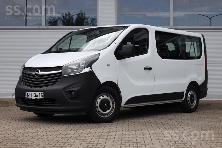 9 Sēdvietas, dīzelis, manuāls, navigācija, kondicionieris, kruīzkontrole, bl