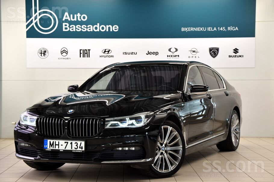 BMW BMW 750i, 4.4Twinturbo, 450 ZS (330 kW) Benzīna dz