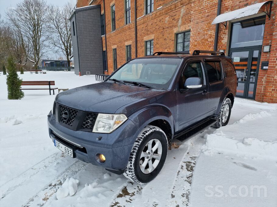 Face lift, Bixenons+led bārs, 7 vietas, keylesgo, navigācija, ādas salons ar