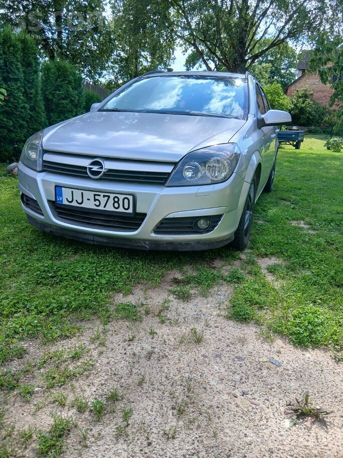 Opel Pārdodu labu darba zirdziņu. Tā viss strādā, ziemā