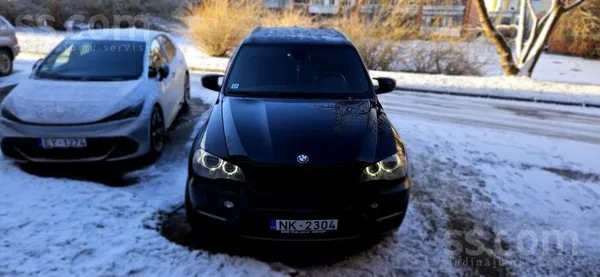 BMW Pardodu labi nopakotu BMW X5 40Xdrive, Sporta pake