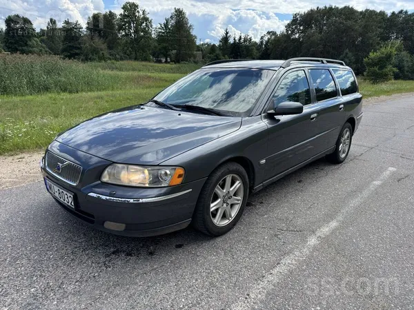 Volvo Pārdod Volvo V70 2.4d 120kw vai mainu, izskatīšu v
