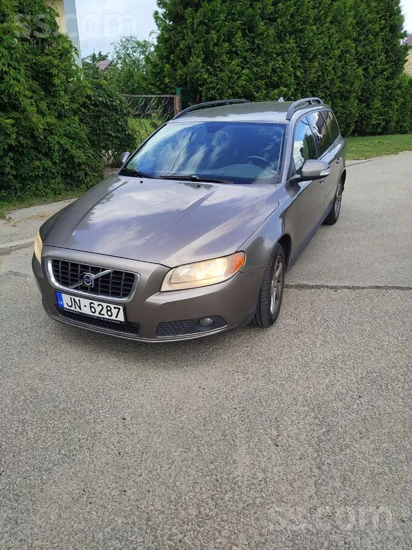 Volvo Pārdodu. Volvo v70, 2.4dīzelis, 120kw, manuālā seš