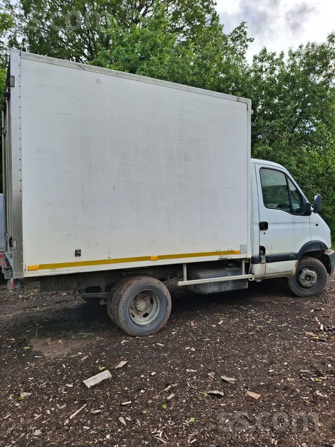 Pārdodu kravas furgonu Renault mascotu ar tehnisko apskati.